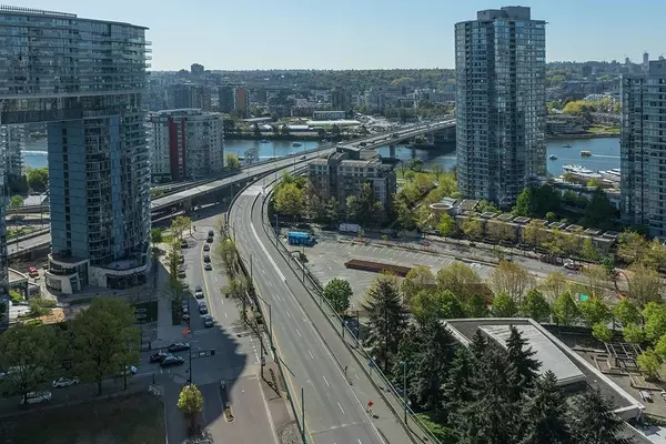 Vancouver, BC V6Z 3C2,989 Beatty ST #2503