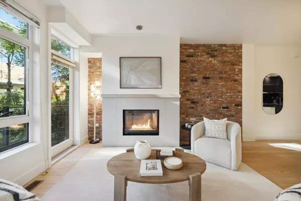 Vancouver, BC V5K 0A6,2923 Wall ST