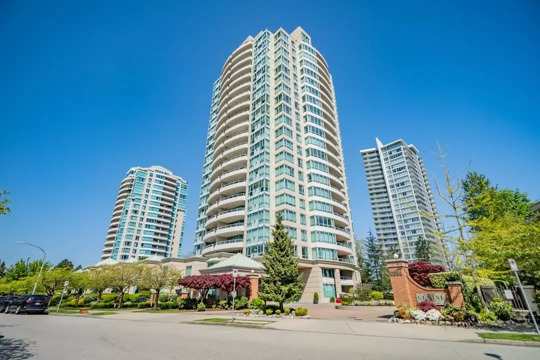 Burnaby, BC V5E 4M9,6659 Southoaks CRES #1404