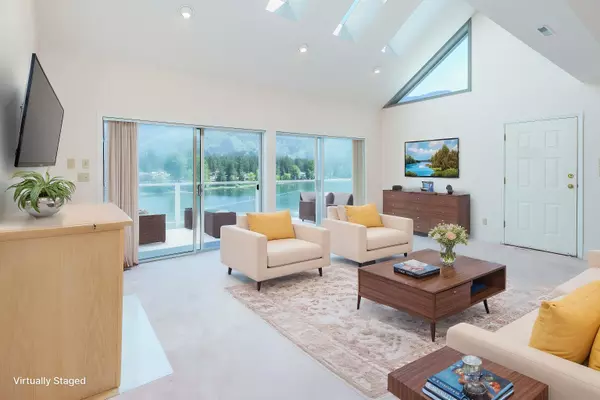 Cultus Lake, BC V2R 5A1,217 Lakeshore DR