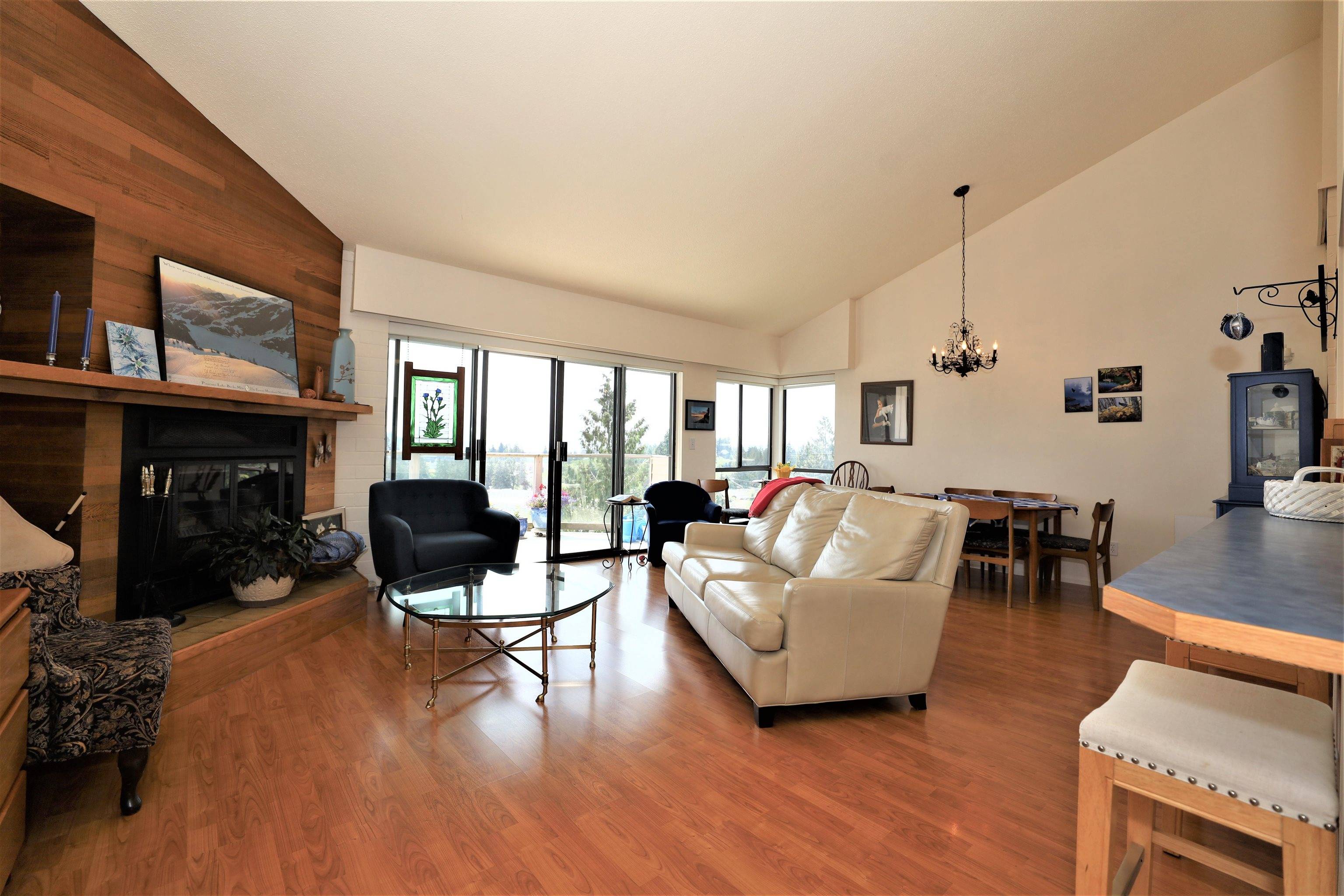 Sechelt, BC V7Z 0L8,5746 Marine WAY #7