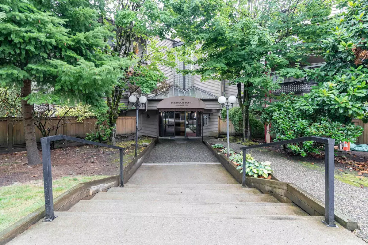 Coquitlam, BC V3B 6J5,1195 Pipeline RD #310