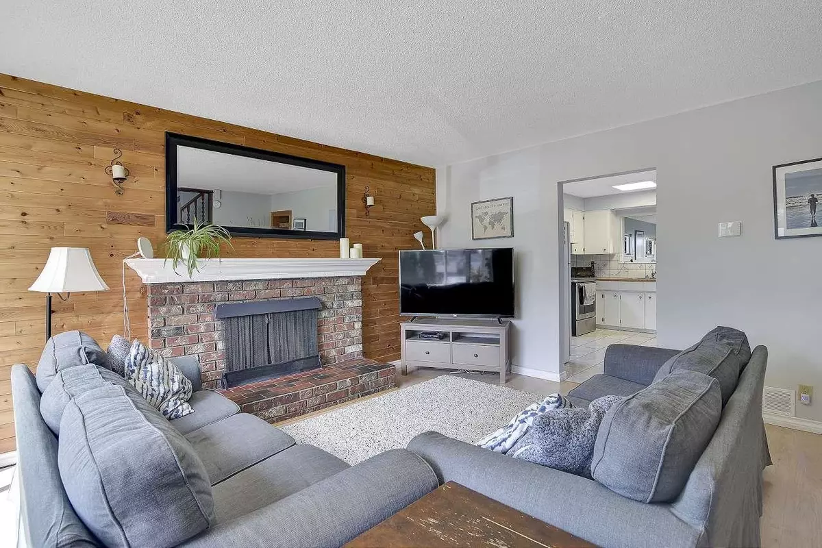 Port Coquitlam, BC V3B 2A3,1745 Dorset AVE