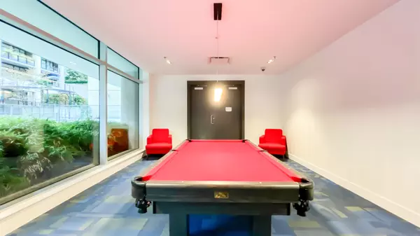 Vancouver, BC V6Z 0E3,1283 Howe ST #512