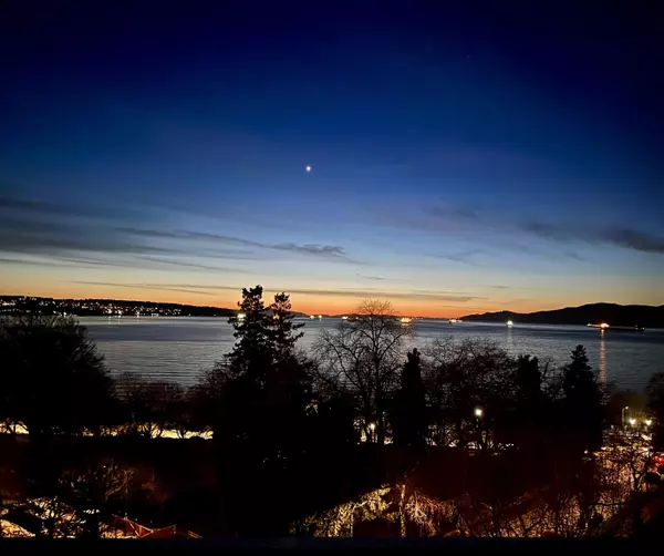 Vancouver, BC V6G 2K9,1236 Bidwell ST #802