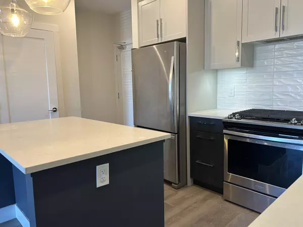 Abbotsford, BC V2S 0M5,32838 Ventura AVE #210