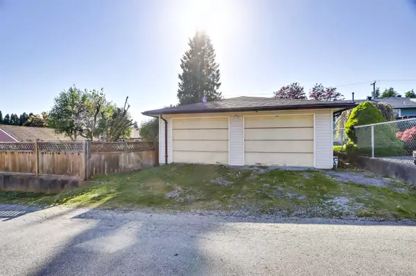 Burnaby, BC V5A 2L2,2346 Cliff AVE