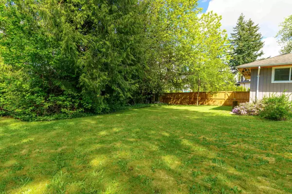 Coquitlam, BC V3J 5M1,1209 Crest CT