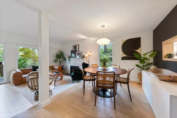 North Vancouver, BC V7J 3K3,1934 Purcell WAY