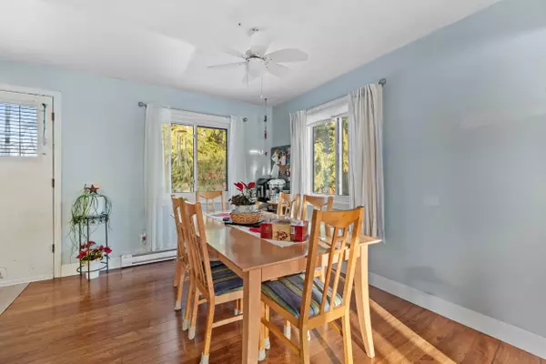 Surrey, BC V3V 2S2,9605 Queens PL