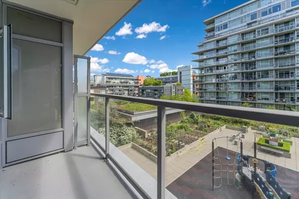 Vancouver, BC V5Y 0H6,168 W 1st AVE #556