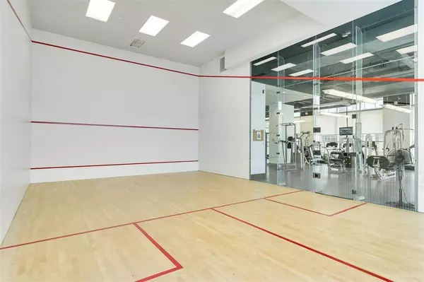 Port Moody, BC V3H 0E3,130 Brew ST #11