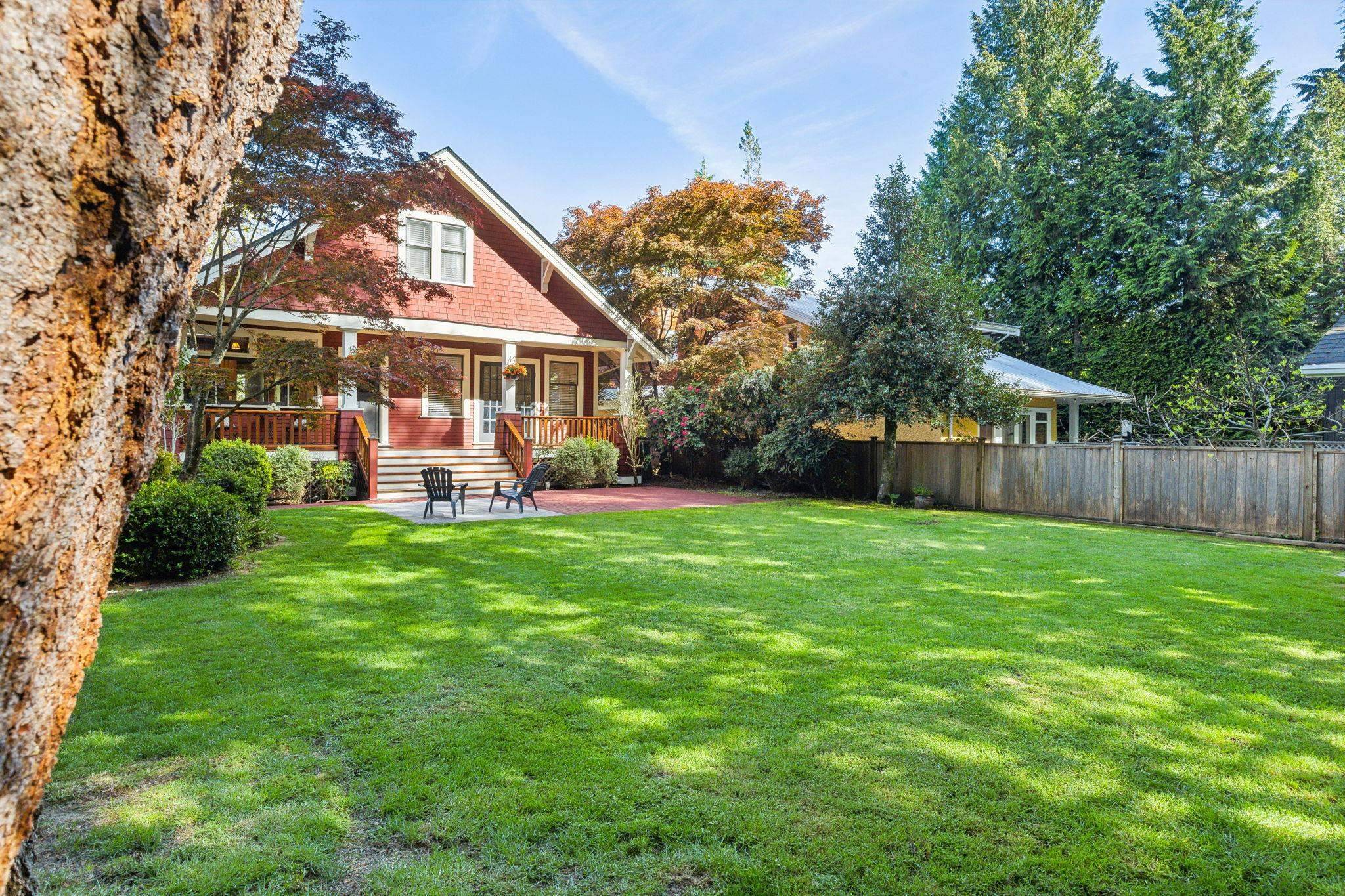 North Vancouver, BC V7K 2H4,3391 Mountain HWY