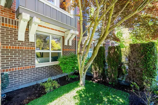 Surrey, BC V4N 0Z7,18777 68a AVE #11