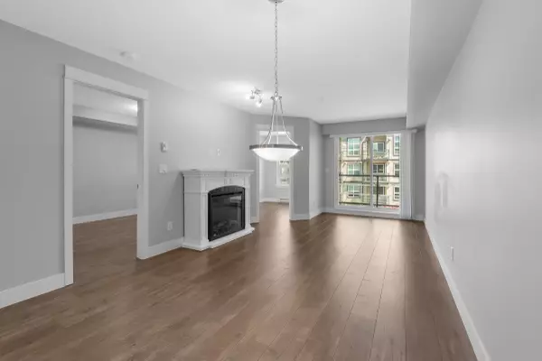 Abbotsford, BC V2T 0A8,30515 Cardinal AVE #303