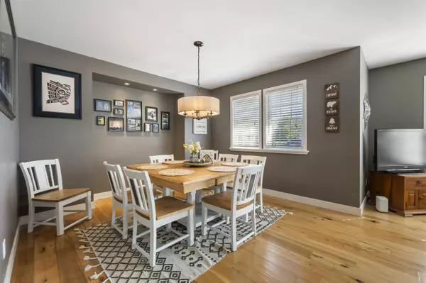 Rosedale, BC V0X 1X1,10291 Parkwood DR