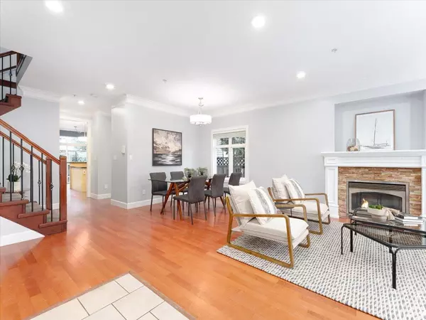 West Vancouver, BC V7W 2E9,6350 Douglas ST