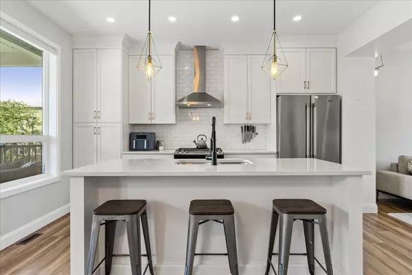 Chilliwack, BC V2R 6A3,5475 Driftwood ST