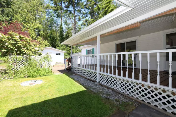 Sechelt, BC V7Z 0A3,4116 Browning RD #33