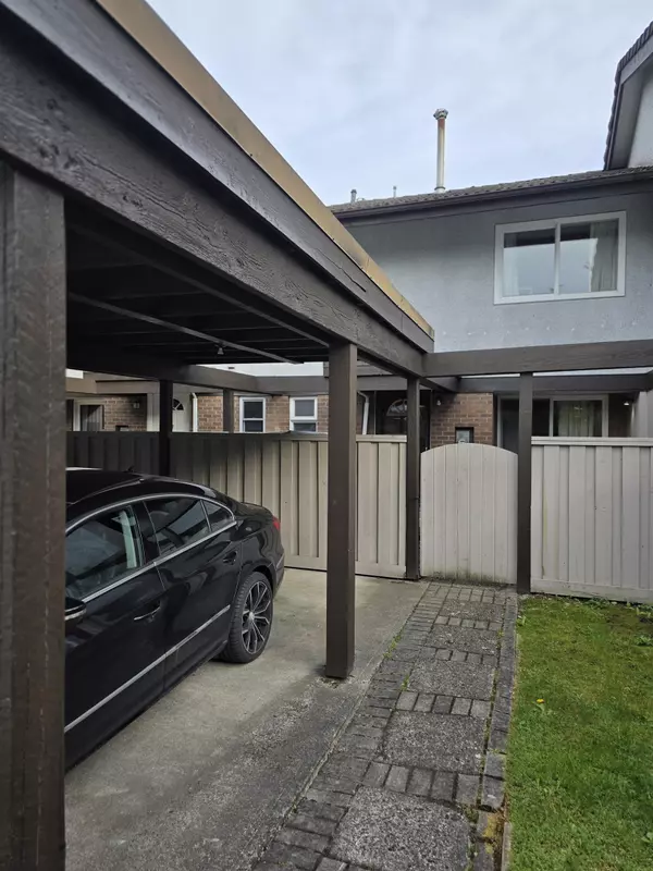 Port Coquitlam, BC V3B 5B6,3046 Coast Meridian RD #48