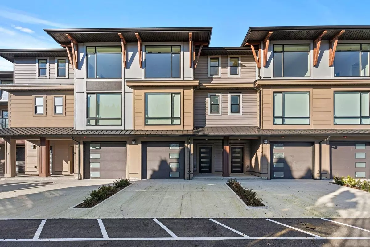 Chilliwack, BC V2P 5T7,9603 Broadway ST #5