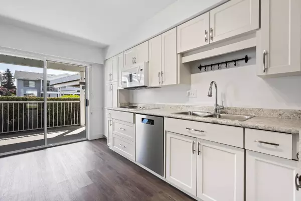 Abbotsford, BC V2T 5T7,32691 Garibaldi DR #287