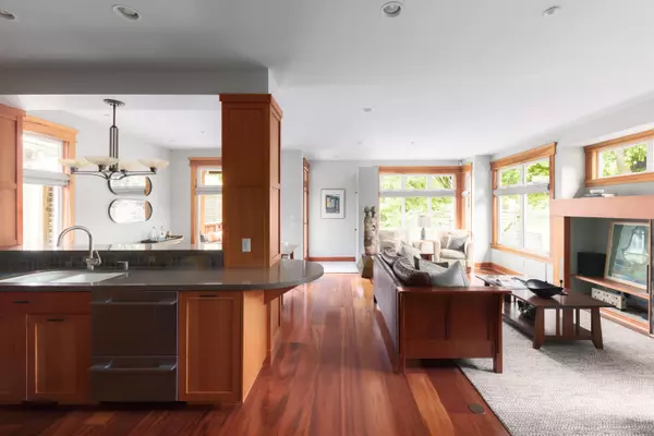 Vancouver, BC V5V 4R3,4188 Elgin ST