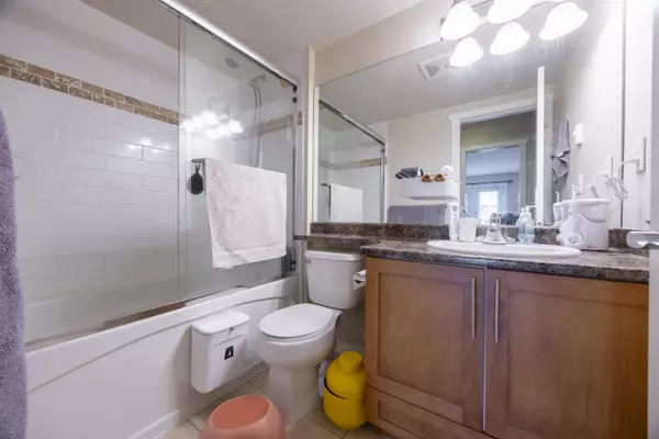 Port Coquitlam, BC V3C 1X5,2342 Welcher AVE #304