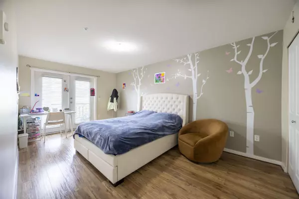 Port Coquitlam, BC V3C 1X5,2342 Welcher AVE #304