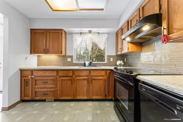 Delta, BC V4C 5M8,7586 115 ST