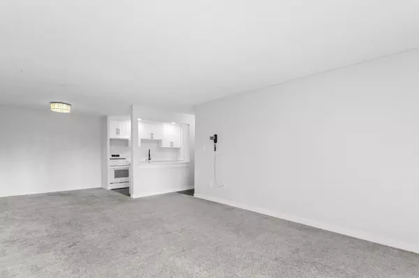 Port Coquitlam, BC V3C 1Z9,2381 Bury AVE #304