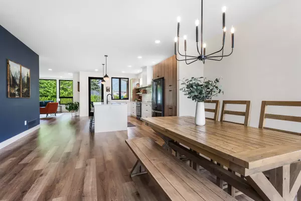 Rosedale, BC V0X 1X1,52725 Stonewood PL