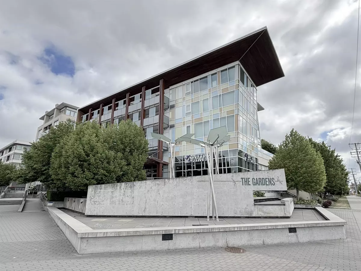 Richmond, BC V6W 0B4,12339 Steveston HWY #229