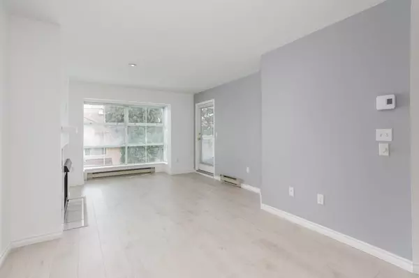 Richmond, BC V6Y 3W4,8611 General Currie RD #208