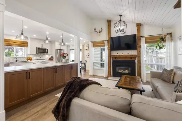 Surrey, BC V3S 5M8,6181 W Greenside DR