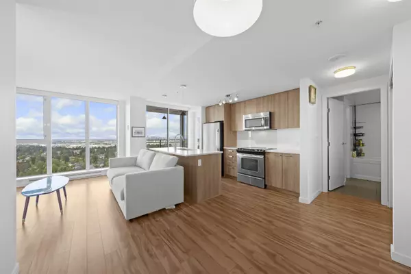 Surrey, BC V3T 0J5,13325 102a AVE #3609