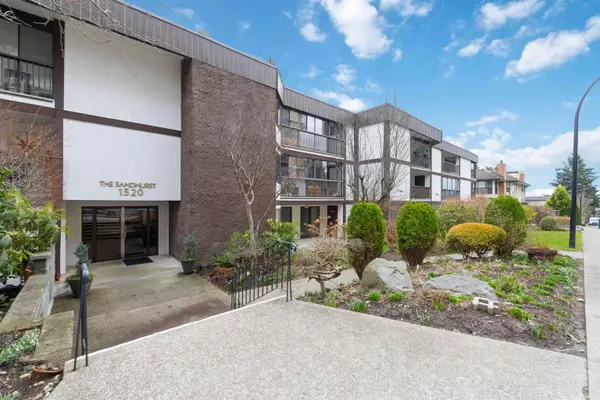 White Rock, BC V4B 3T7,1520 Vidal ST #111