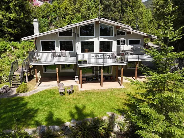 Garden Bay, BC V0N 1S1,13257 Deller RD