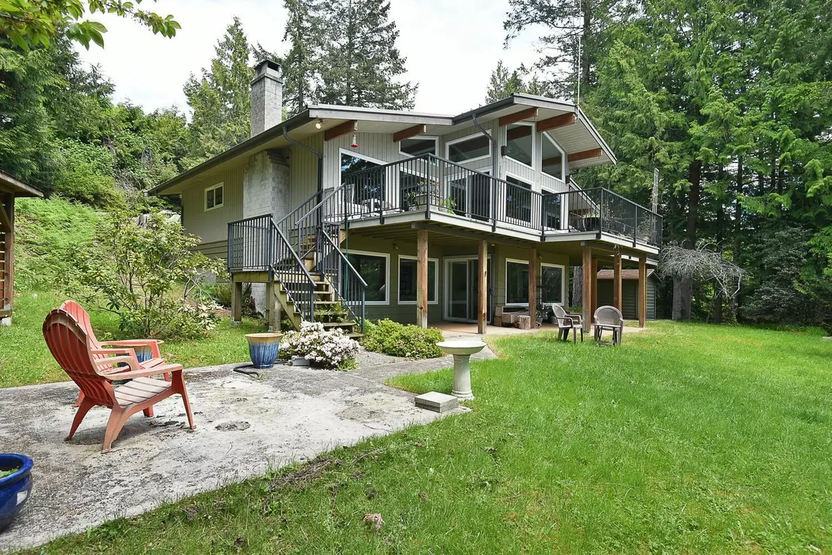 Garden Bay, BC V0N 1S1,13257 Deller RD