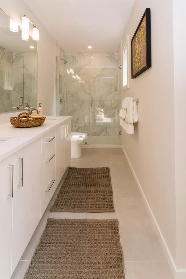 Langley, BC V2Y 3T7,7919 204b ST #14