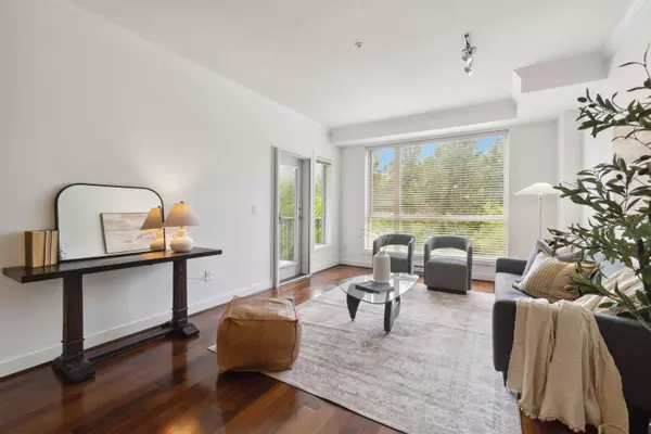 Port Coquitlam, BC V3C 0E2,2628 Maple ST #307