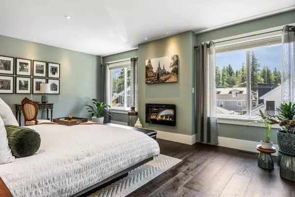 Cultus Lake, BC V2R 4Y7,291 Hemlock ST