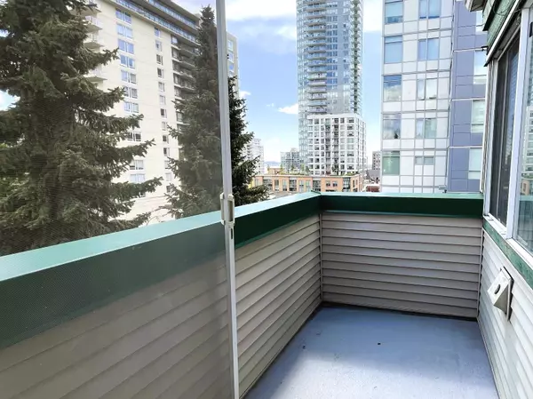 New Westminster, BC X1A 3A6,509 Carnarvon ST #403