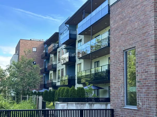 Maple Ridge, BC V2X 4K8,12320 222 ST #308