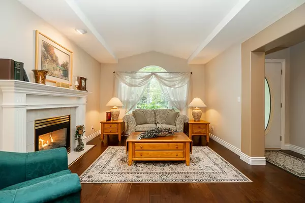 Surrey, BC V3S 8V4,18866 65 AVE