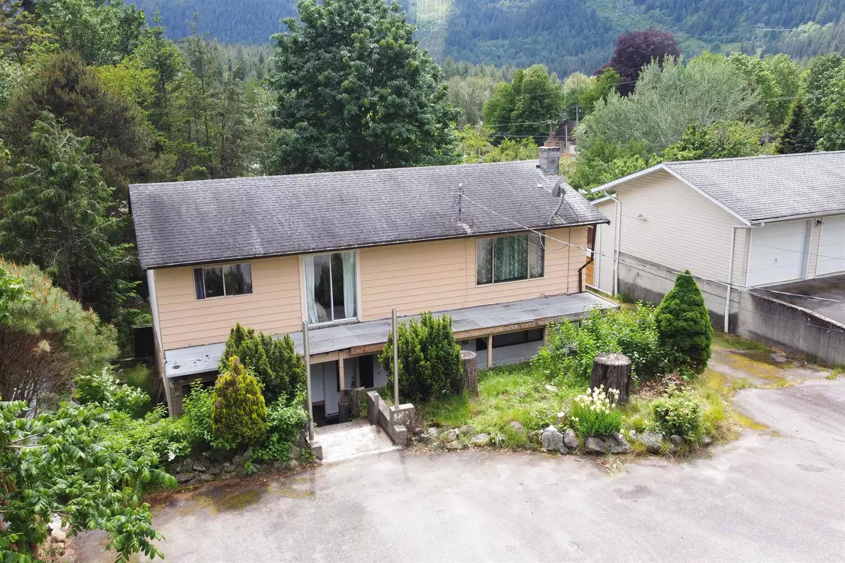 Yale, BC V0K 2S0,31232 Bridge ST