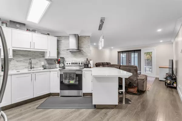 Chilliwack, BC V2P 6V4,45655 Mcintosh DR #104D