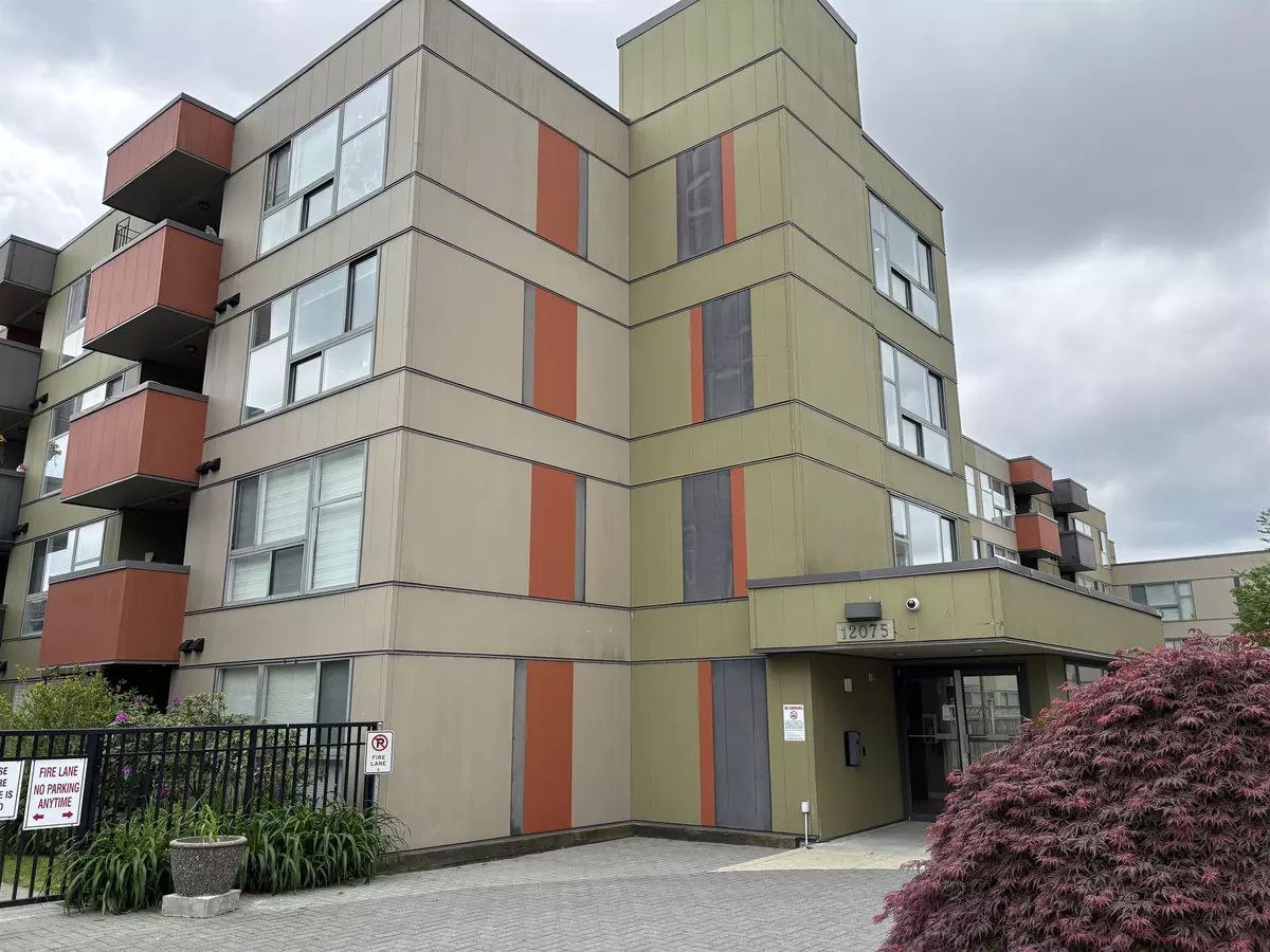 Maple Ridge, BC V2X 6M2,12075 228 ST #404