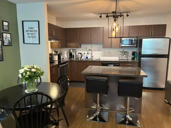 Maple Ridge, BC V2X 6M2,12075 228 ST #404