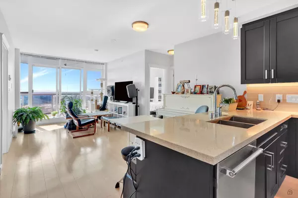 Delta, BC V4C 0E2,11967 80 AVE #2801